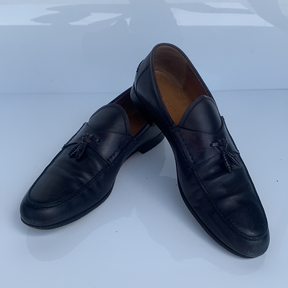 Black Leather Loafers/dress shoes by Gucci